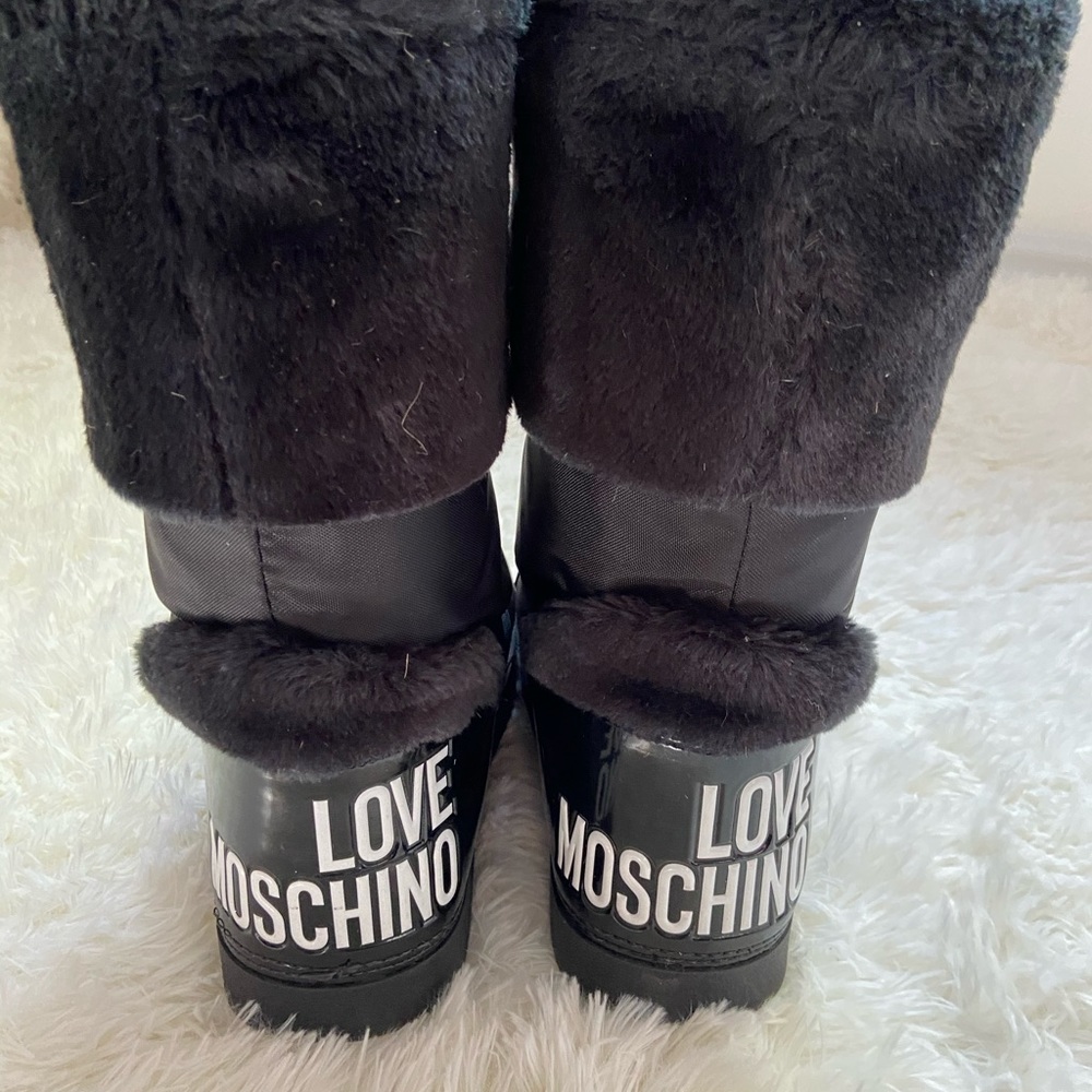 Moschino Snow Boots